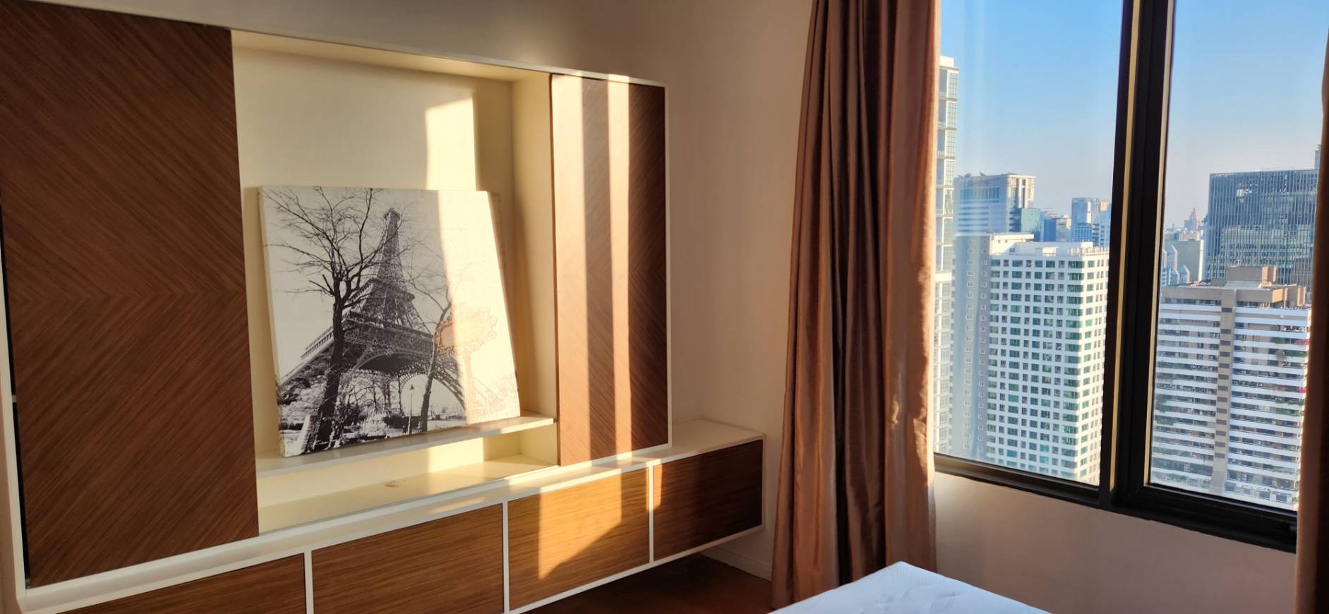 Villa Asoke Condominium - Image 3