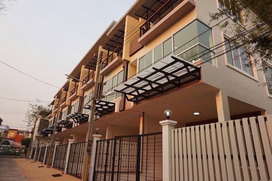 3 ห้องนอน ทาวน์เฮาส์ สำหรับขาย ใน สุเทพ, เมืองเชียงใหม่, เชียงใหม่ - Image 2