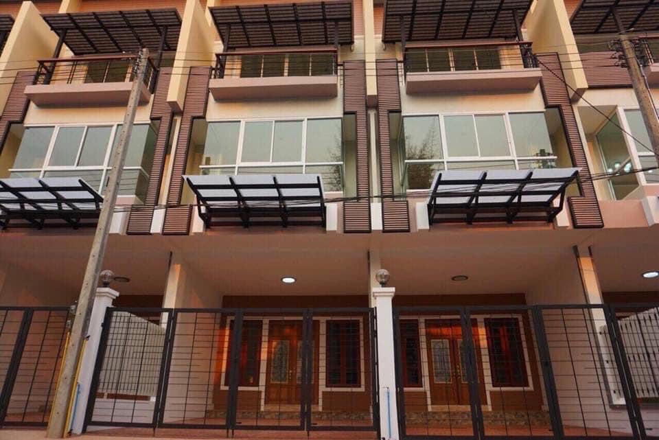 3 ห้องนอน ทาวน์เฮาส์ สำหรับขาย ใน สุเทพ, เมืองเชียงใหม่, เชียงใหม่ - Image 1