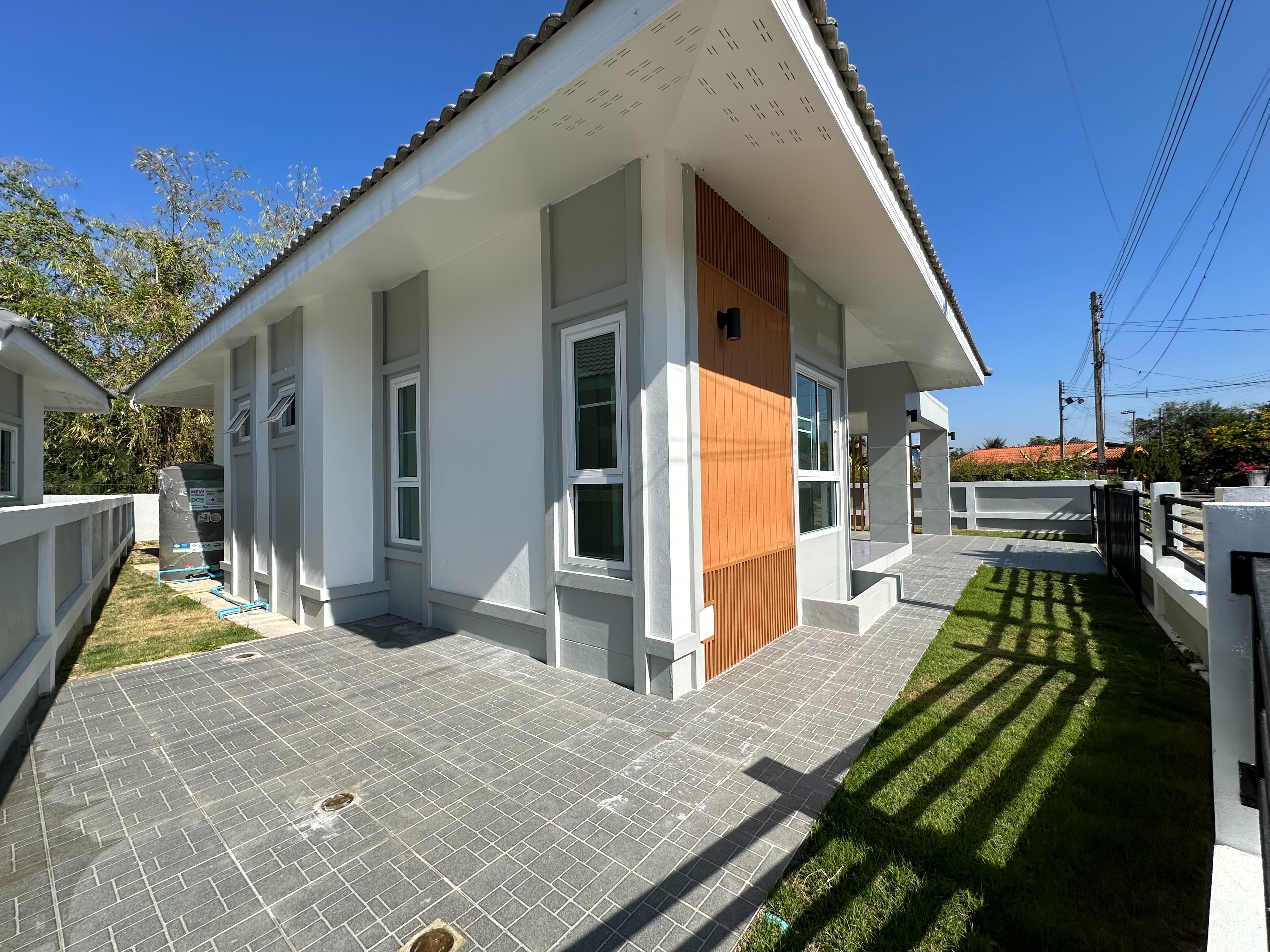 Rattana Village - Image 2