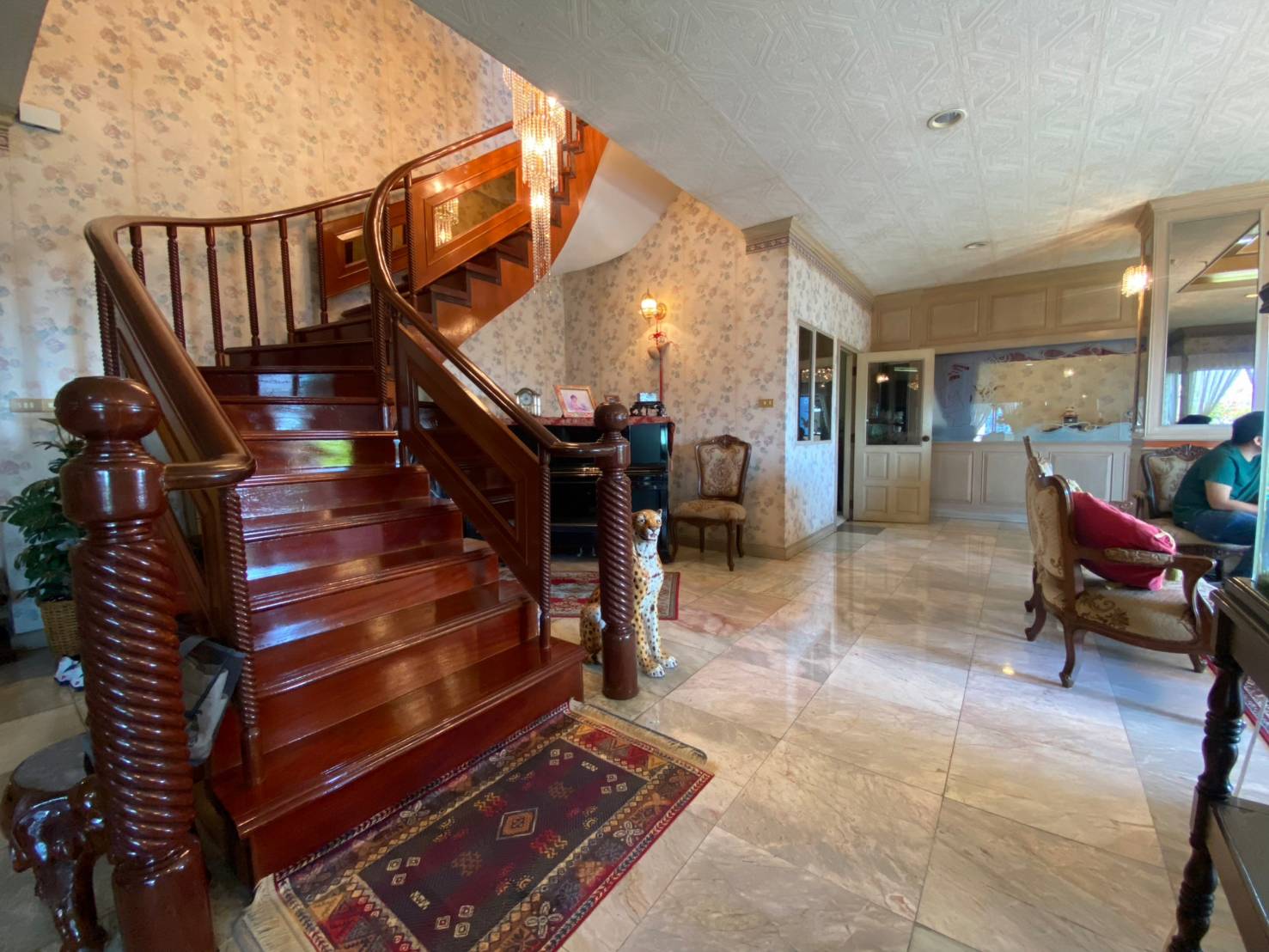 Fifty Fifth Tower - Image 38