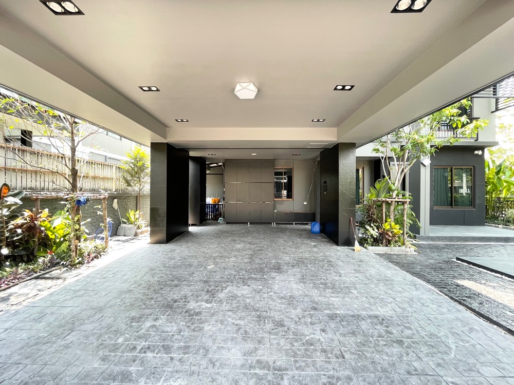 5 Bedroom House in Suan Luang, Suan Luang, Bangkok - Image 14