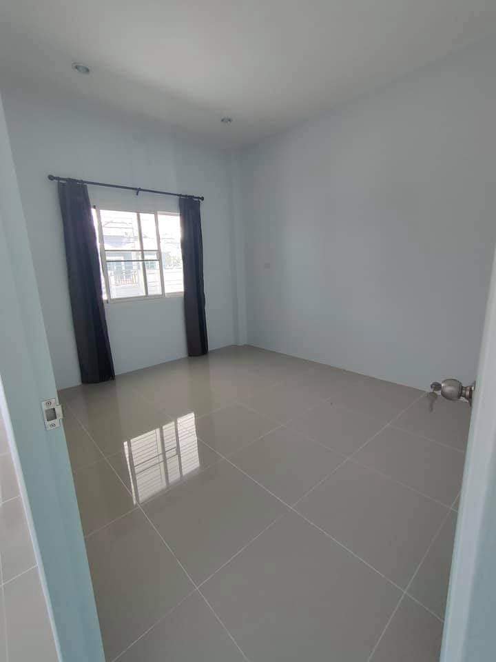 3 Bedroom House For Rent in Tha Wang Tan, Saraphi, Chiang Mai - Image 4