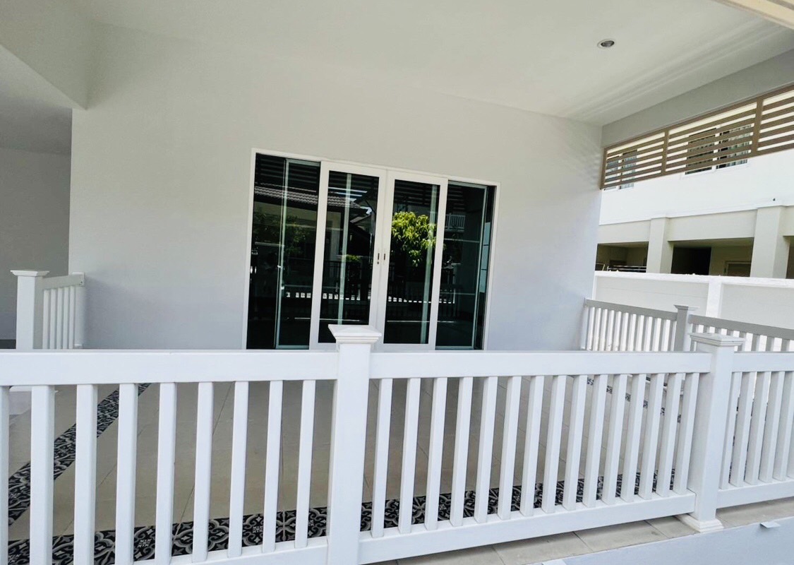 4 Bedroom House For Sale in Hang Dong, Hang Dong, Chiang Mai - Image 10