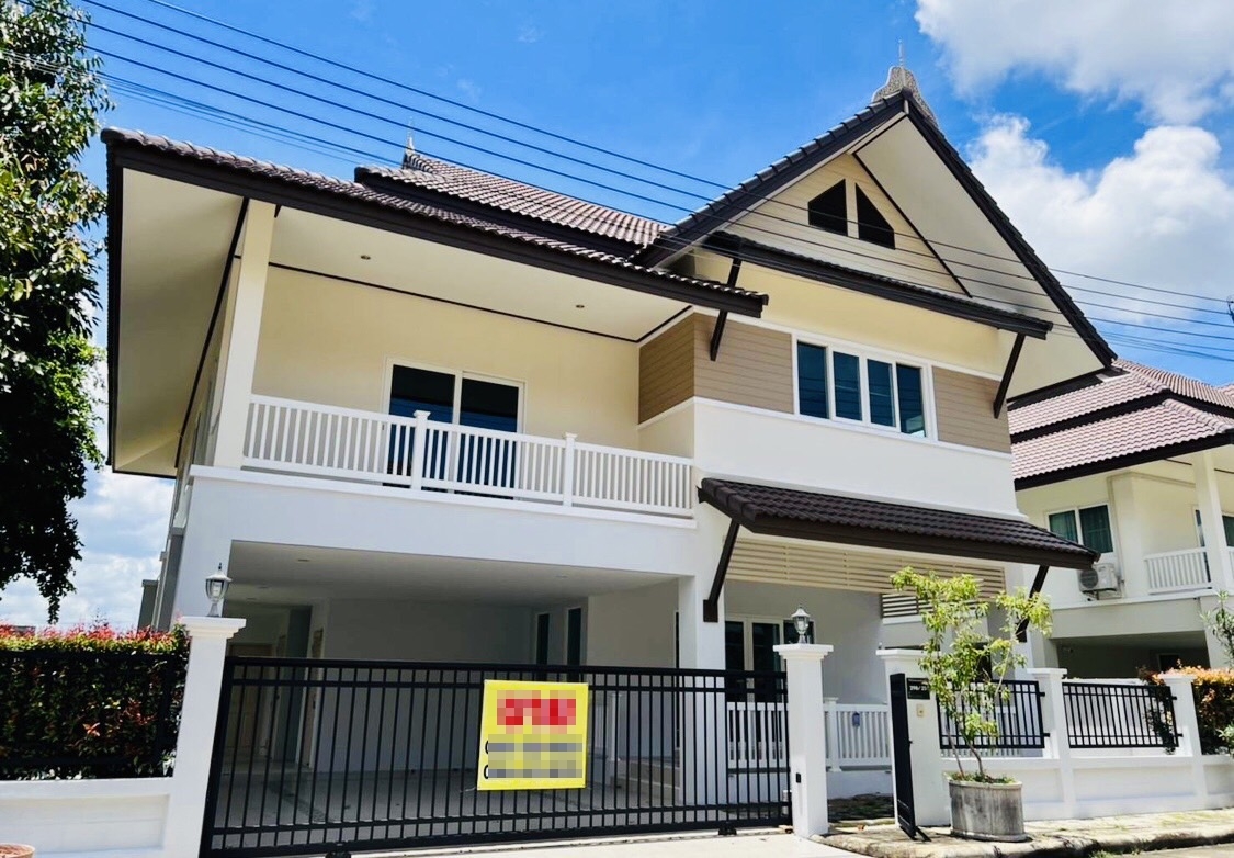 4 Bedroom House For Sale in Hang Dong, Hang Dong, Chiang Mai - Image 1