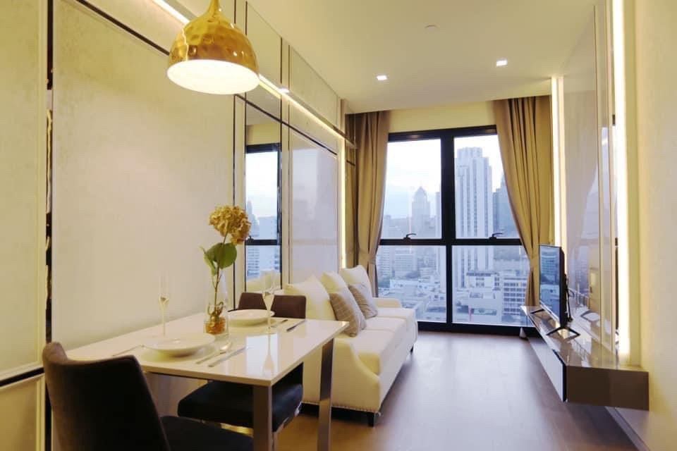 Ashton Asoke - Image 1