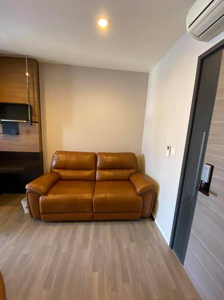 The Room Sathon - St. Louis - Image 7