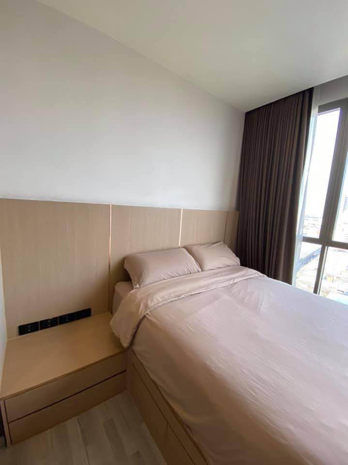 The Room Sathon - St. Louis - Image 3