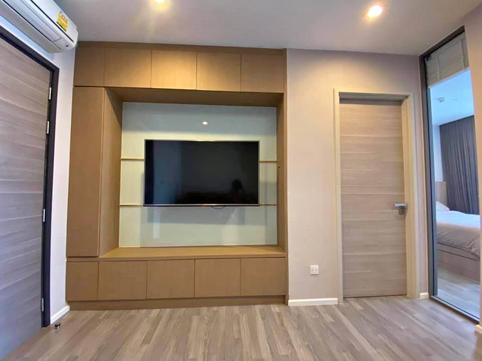 The Room Sathon - St. Louis - Image 8