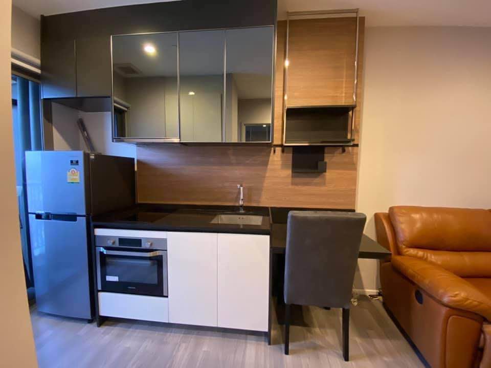 The Room Sathon - St. Louis - Image 5