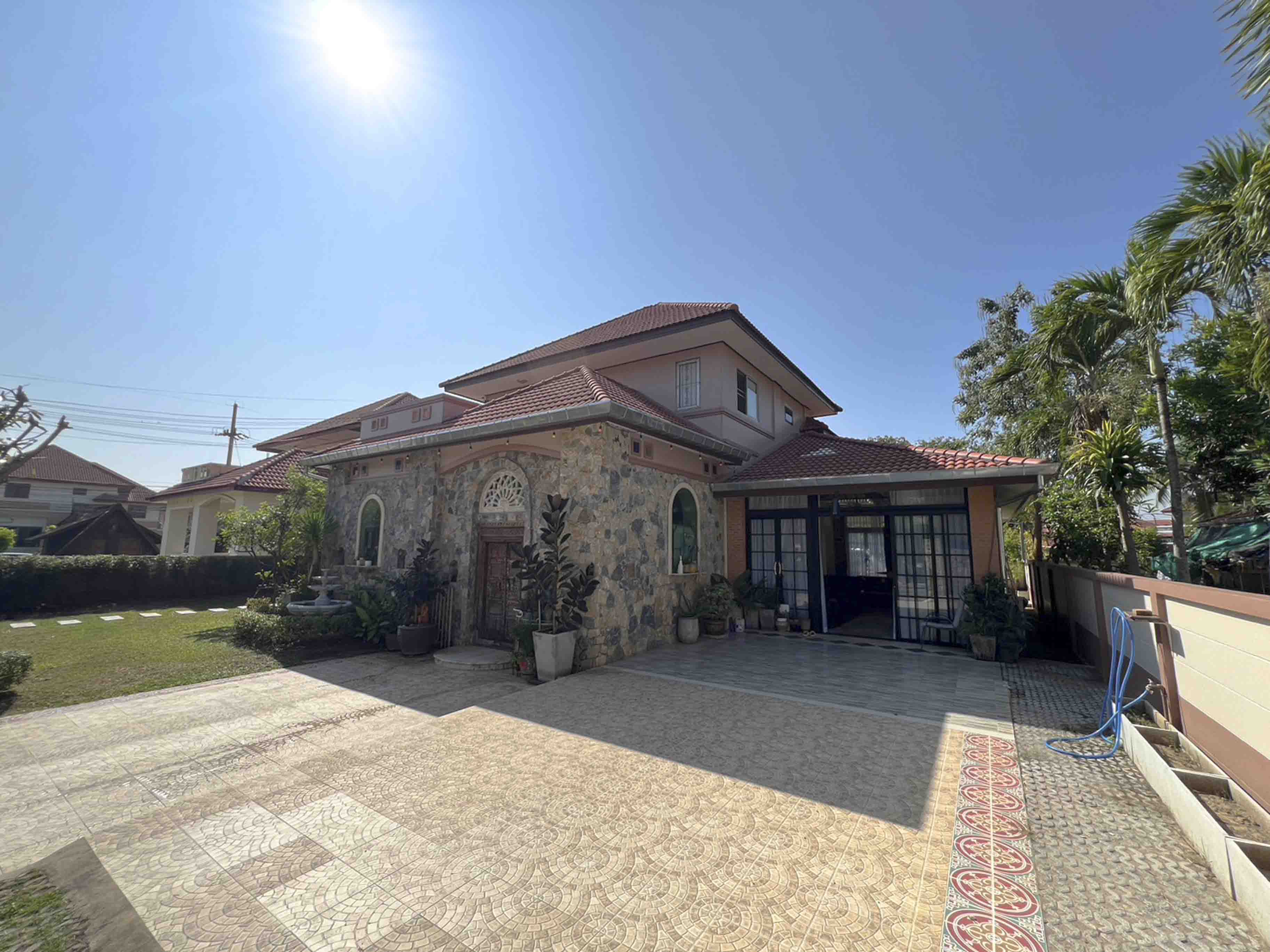 properties%2F08hndkbxOns3ZxInIdYt%2Fpics%2FLTRSaK3vAYpA0P3EzY5U-LINE_ALBUM_%E0%B8%9A%E0%B9%89%E0%B8%B2%E0%B8%99%20%F0%9F%8F%A0_%E0%B9%92%E0%B9%94%E0%B9%90%E0%B9%92%E0%B9%90%E0%B9%95_107.jpg?alt=media&token=4a42e183-05dd-4946-939e-8a6b76ef35a9