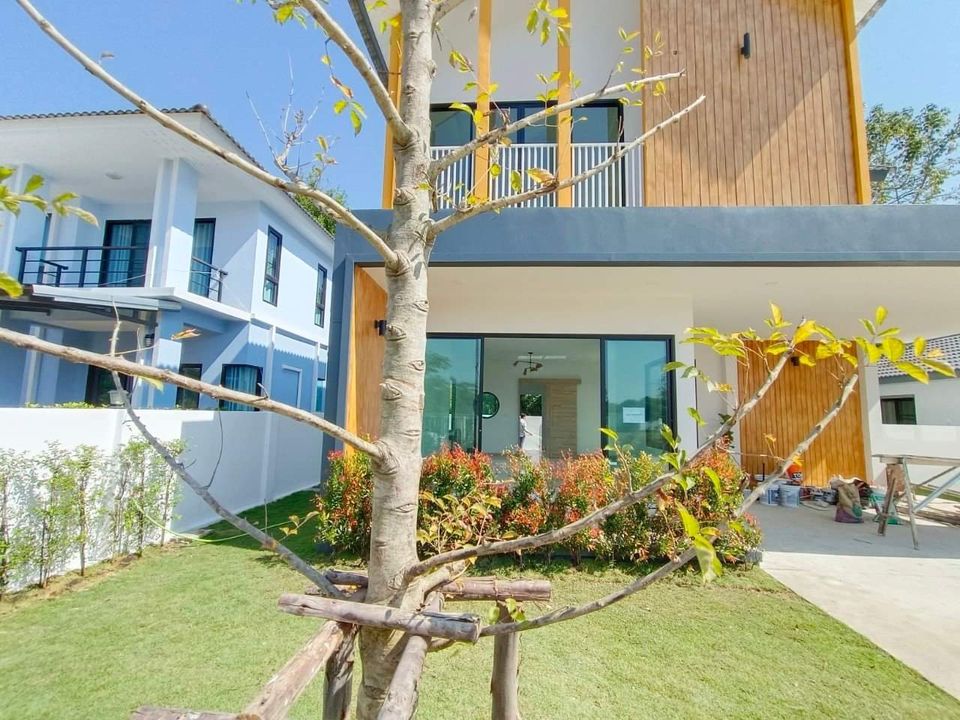 4 Bedroom House For Sale in San Sai Luang, San Sai, Chiang Mai - Image 10