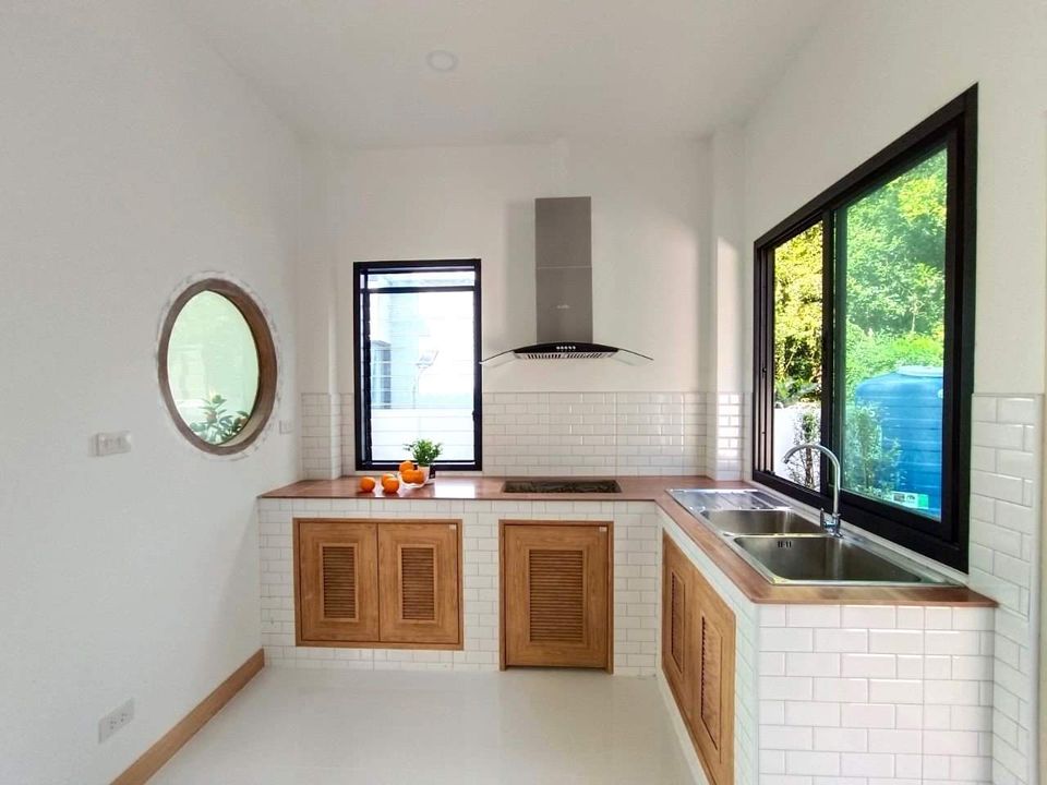 4 Bedroom House For Sale in San Sai Luang, San Sai, Chiang Mai - Image 4