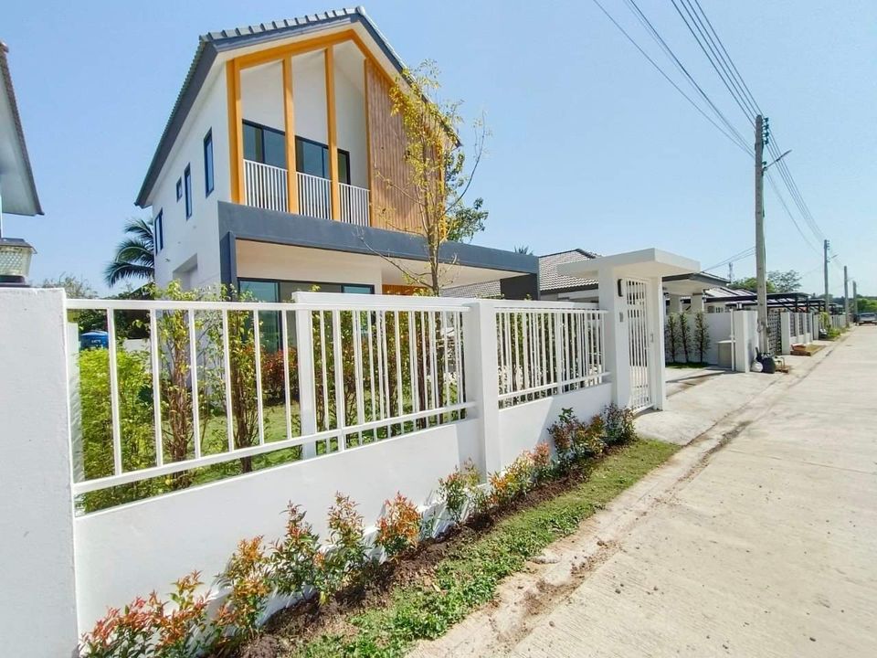 4 Bedroom House For Sale in San Sai Luang, San Sai, Chiang Mai - Image 8
