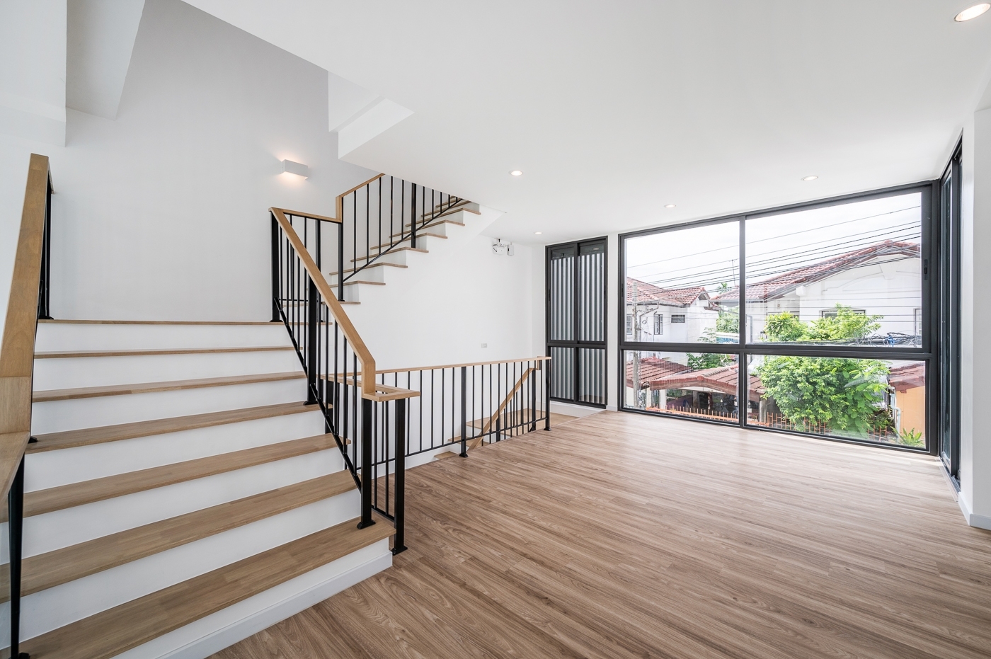 ภูมิป์ สุขุมวิท 77 - Image 25