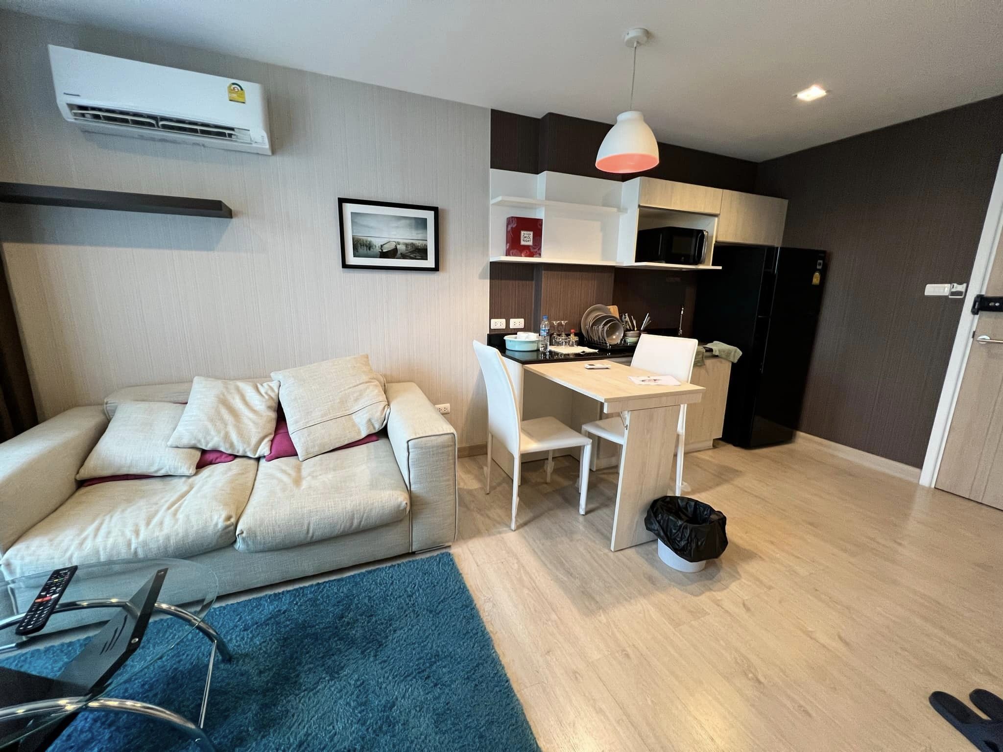 Diamant Condo - Image 1