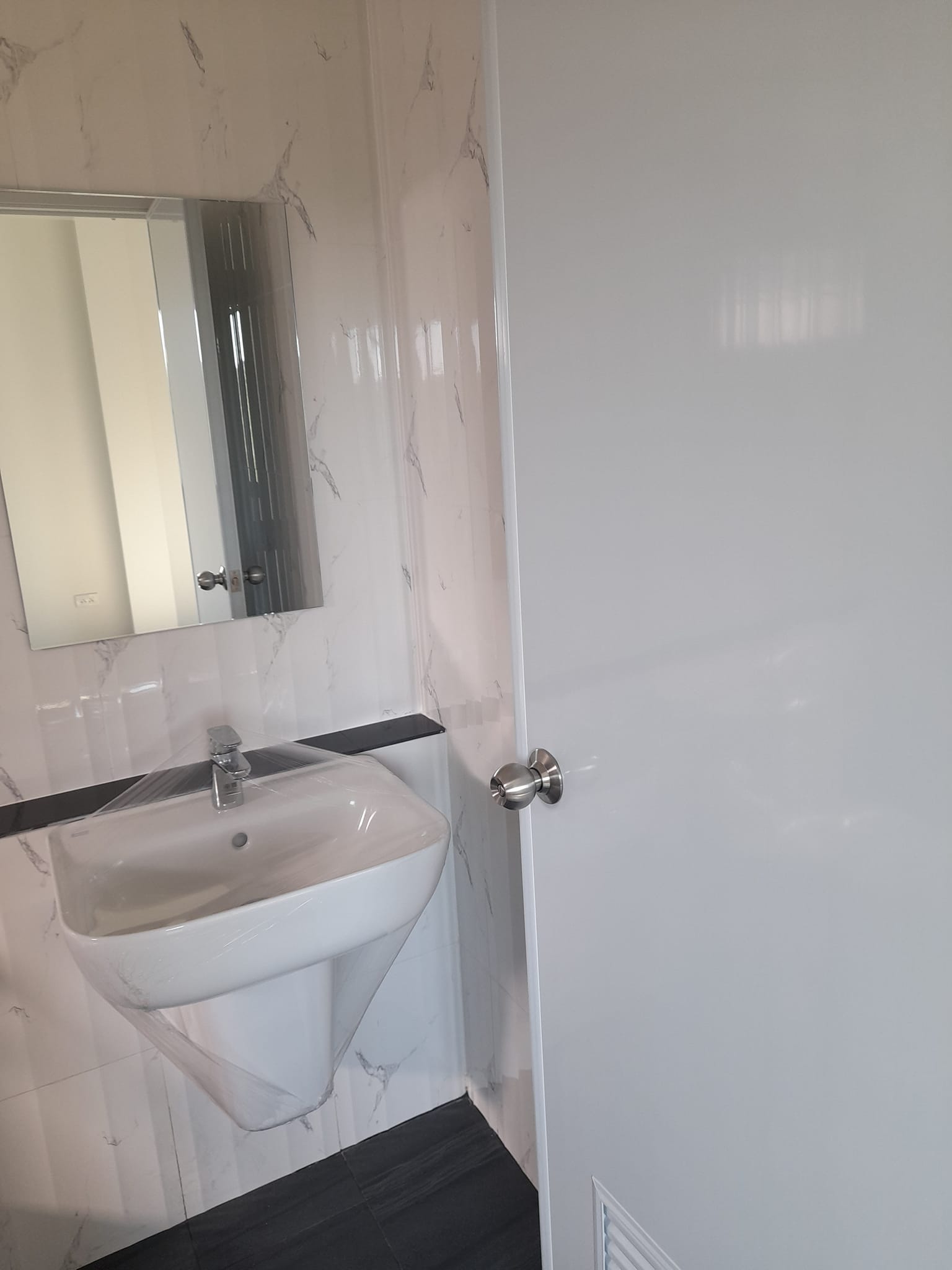 4 Bedroom House For Sale in San Sai Luang, San Sai, Chiang Mai - Image 9
