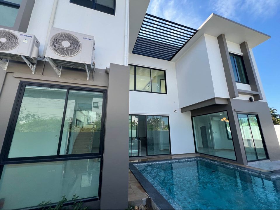 4 Bedroom House For Sale in Chang Phueak, Mueang Chiang Mai, Chiang Mai - Image 1