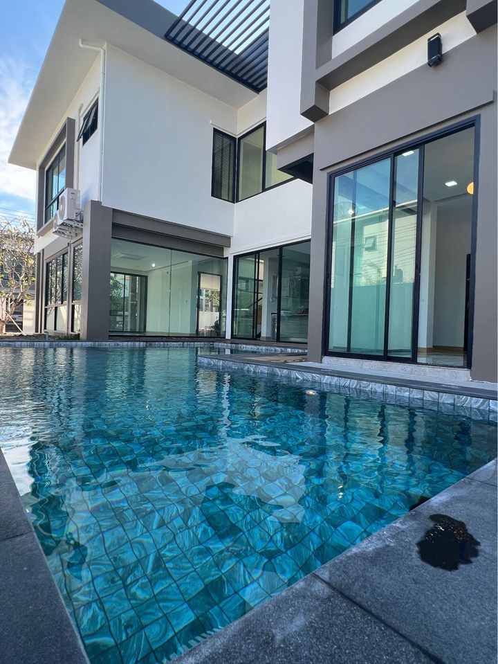 4 Bedroom House For Sale in Chang Phueak, Mueang Chiang Mai, Chiang Mai - Image 11