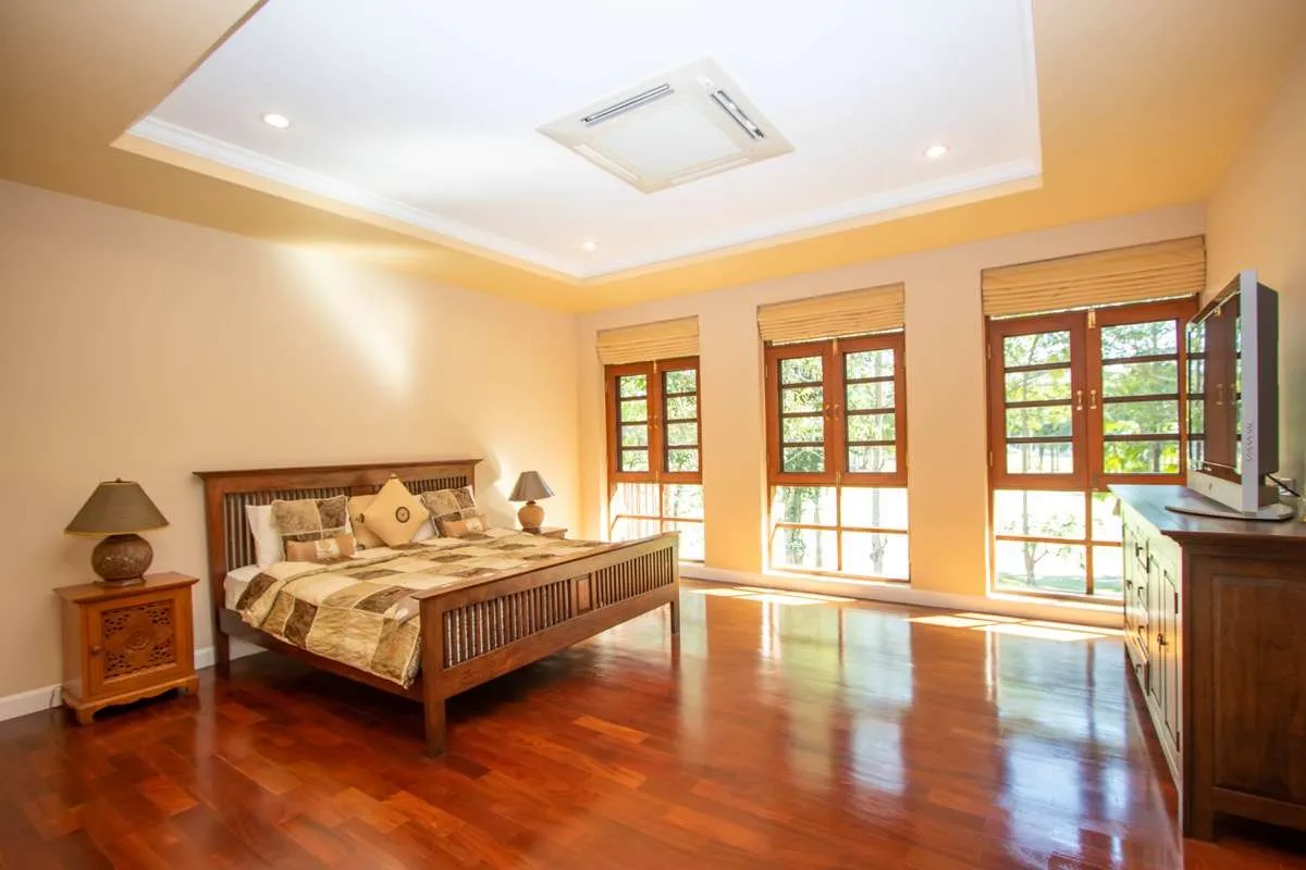 Summit Green Valley - Image 6