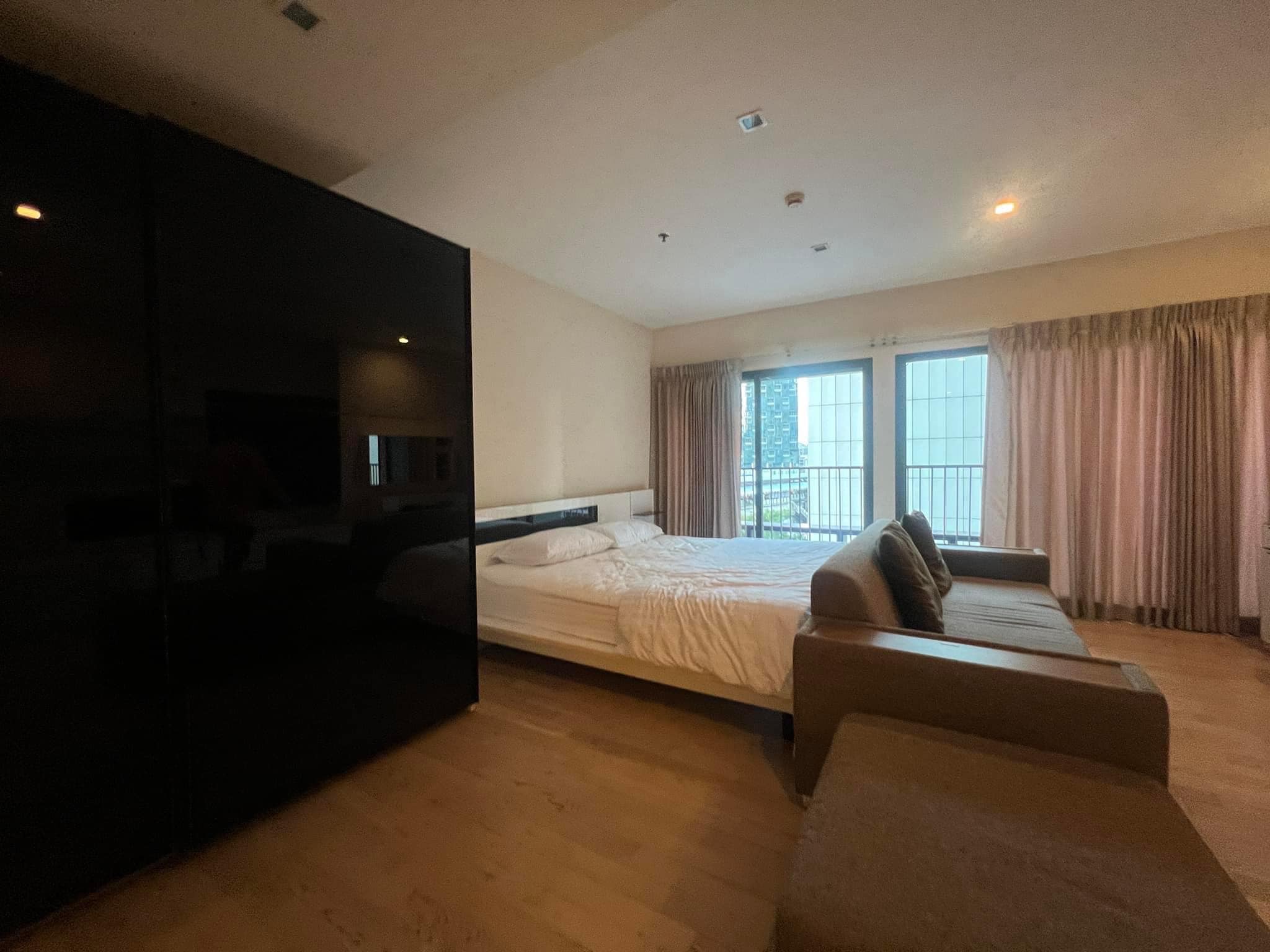 Noble Remix Thonglor - Image 12