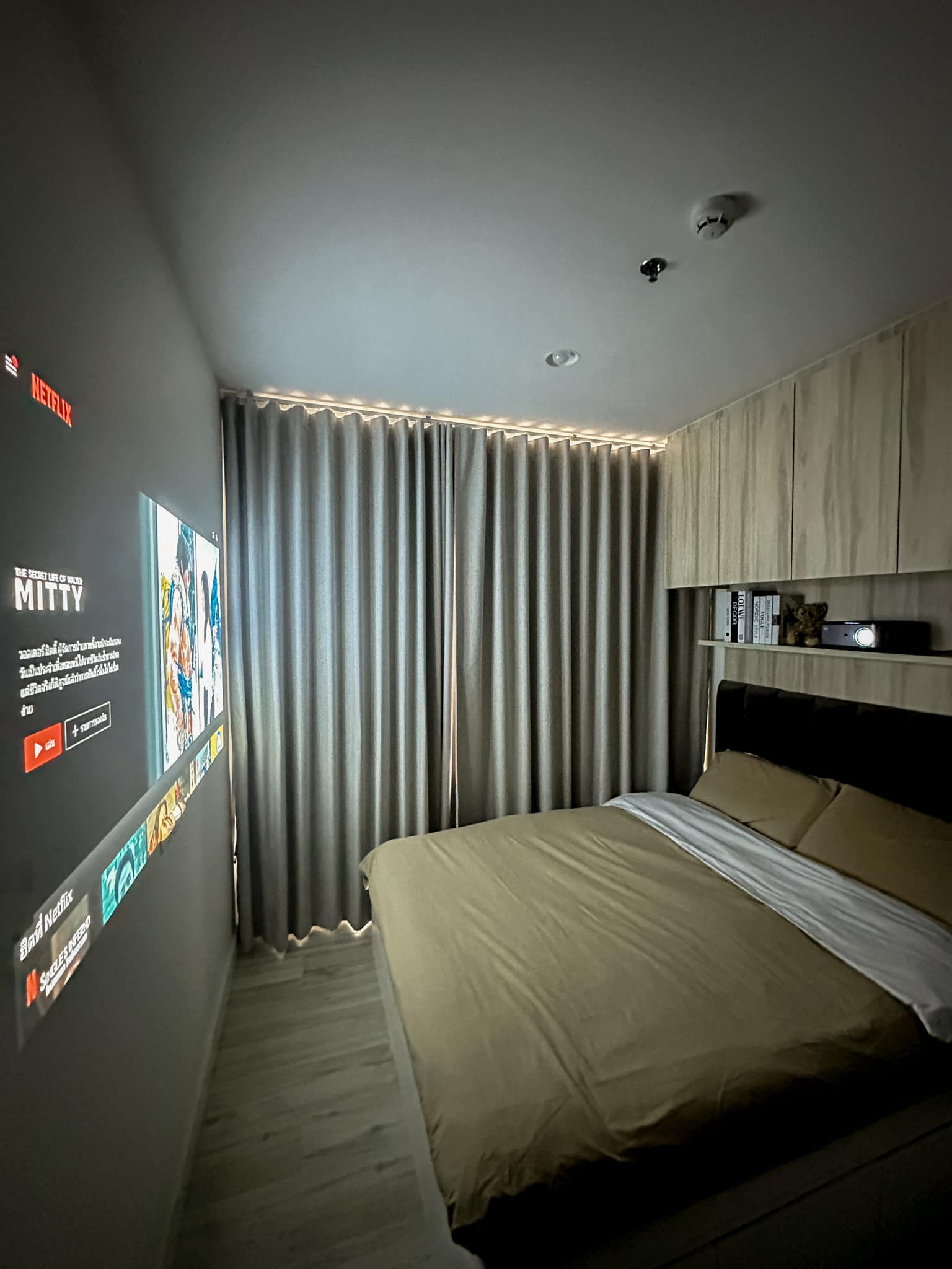 1 Bedroom Condo For Sale in Sam Sen Nok, Huai Khwang, Bangkok - Image 6