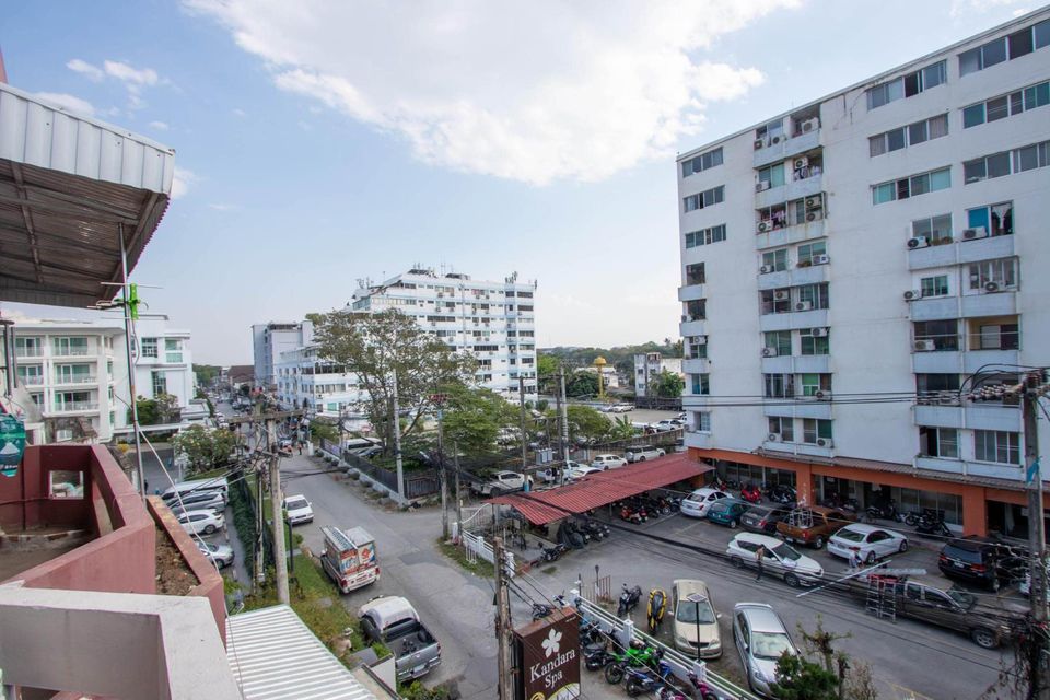 6 Bedroom Townhouse  in Suthep, Mueang Chiang Mai, Chiang Mai - Image 11