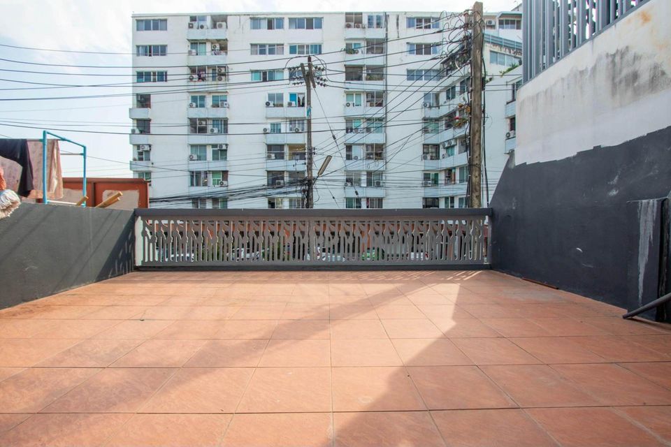 6 Bedroom Townhouse  in Suthep, Mueang Chiang Mai, Chiang Mai - Image 10