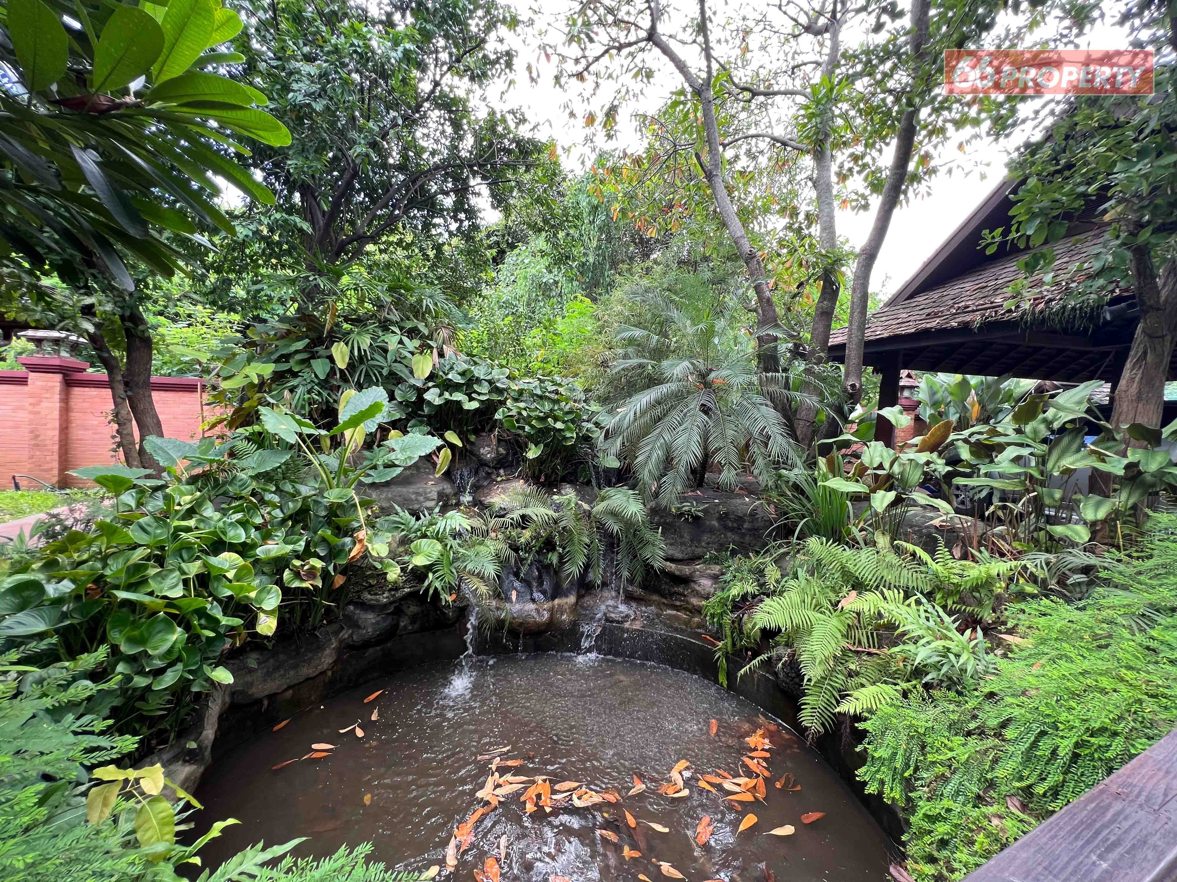 5 Bedroom House For Sale in San Phak Wan, Hang Dong, Chiang Mai - Image 5
