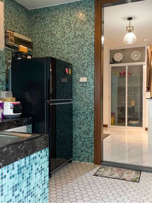6 Bedroom House For Sale in Pa Daet, Mueang Chiang Mai, Chiang Mai - Image 12