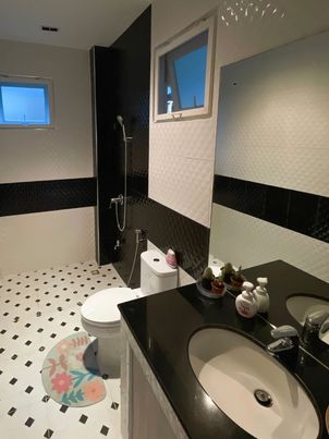 6 Bedroom House For Sale in Pa Daet, Mueang Chiang Mai, Chiang Mai - Image 9