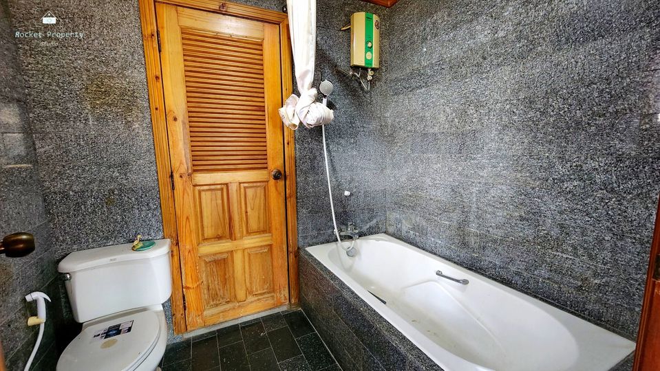 7 Bedroom House For Sale in Mae Sa, Mae Rim, Chiang Mai - Image 12