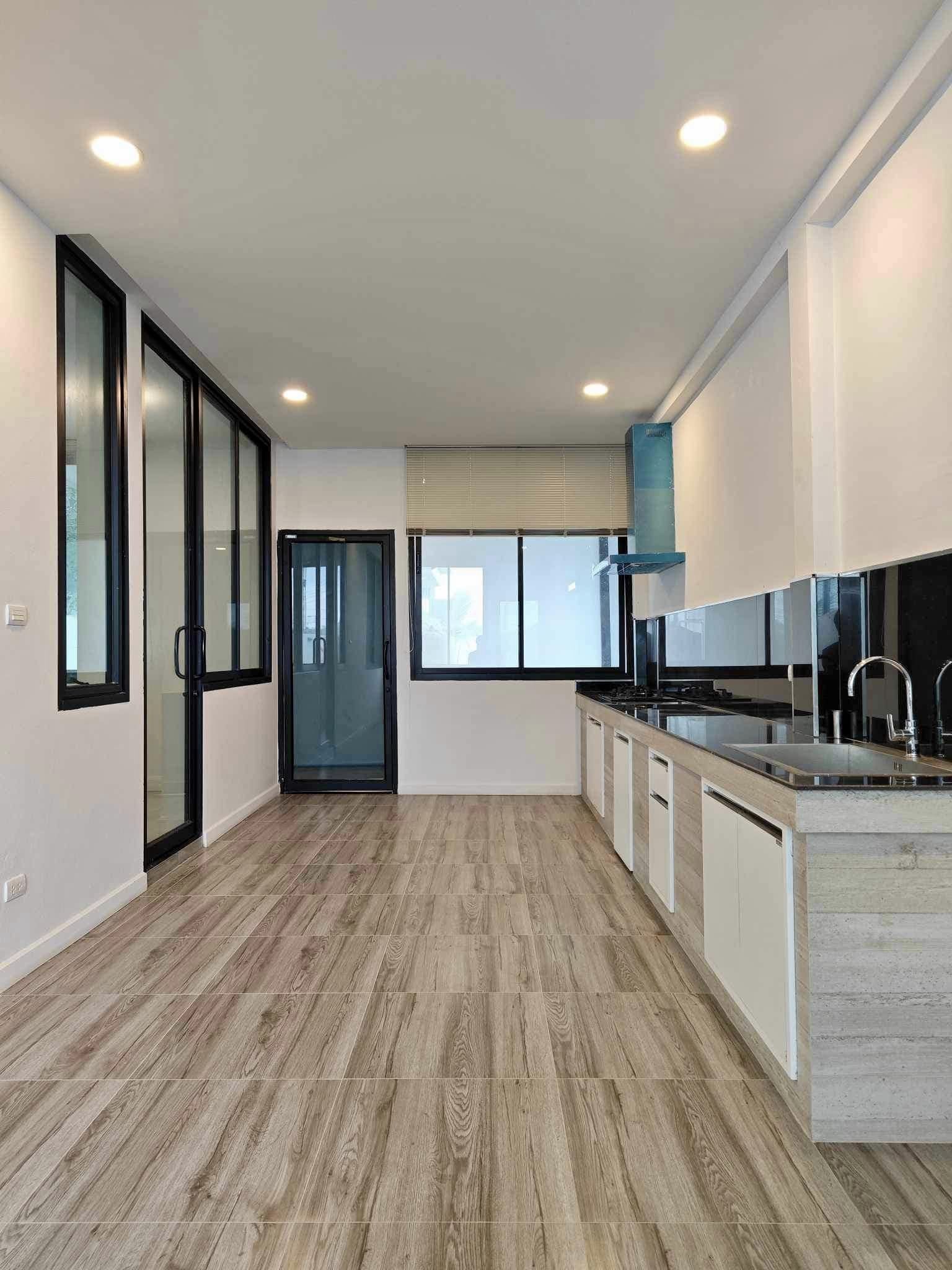 4 Bedroom House For Sale in Chae Chang, San Kamphaeng, Chiang Mai - Image 39
