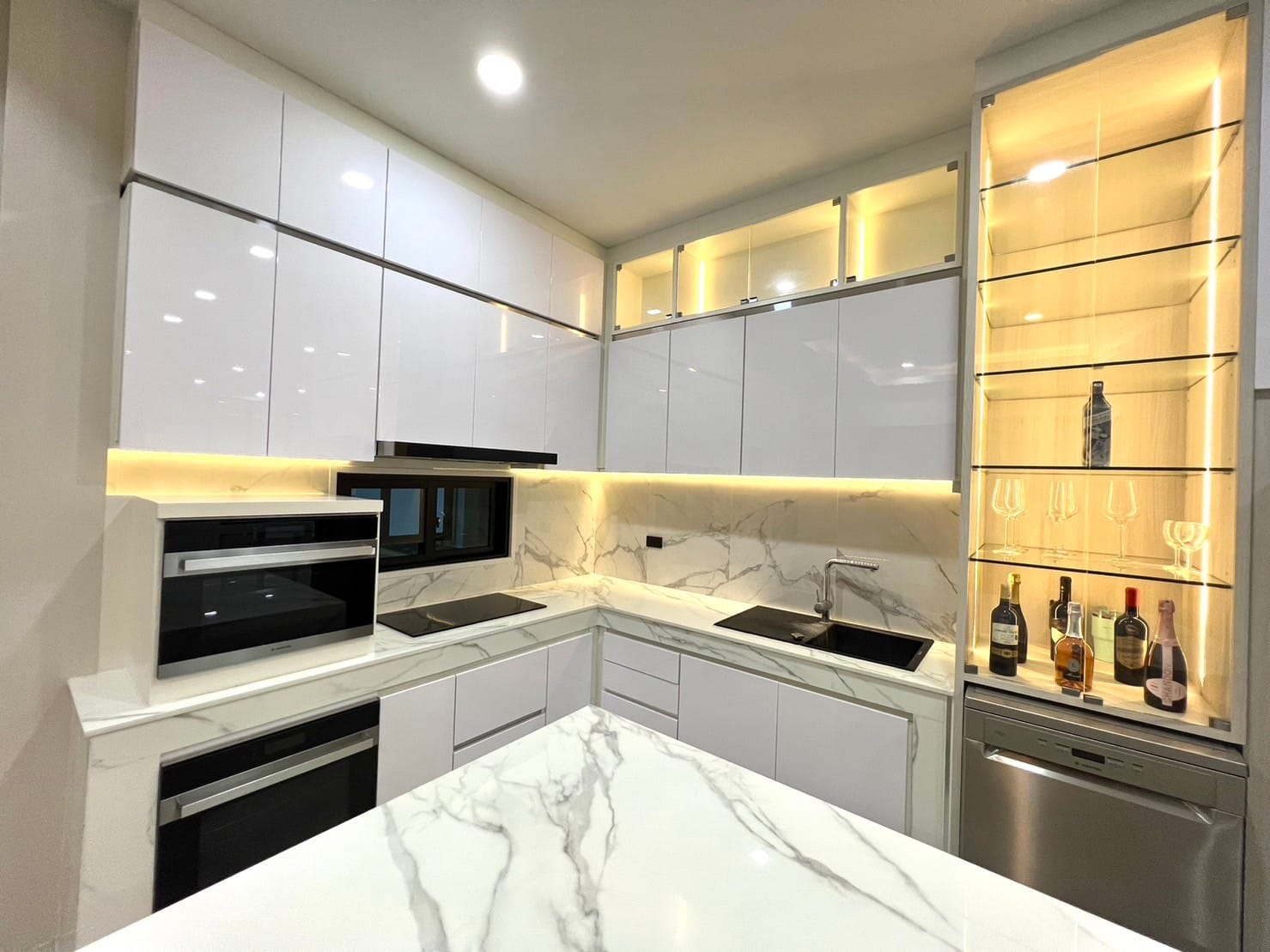 4 Bedroom House For Sale in Pa Daet, Mueang Chiang Mai, Chiang Mai - Image 10