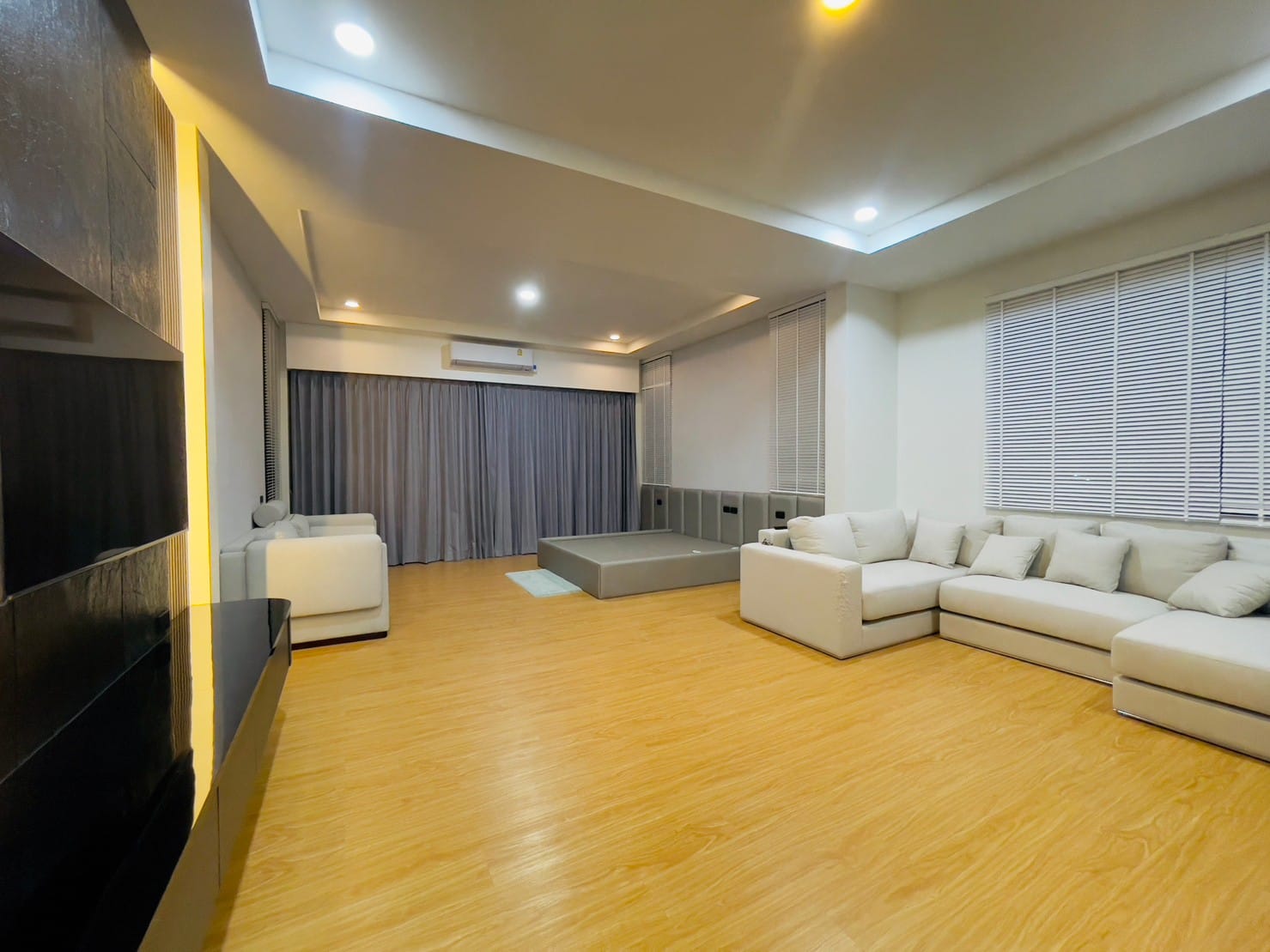4 Bedroom House For Sale in Pa Daet, Mueang Chiang Mai, Chiang Mai - Image 14