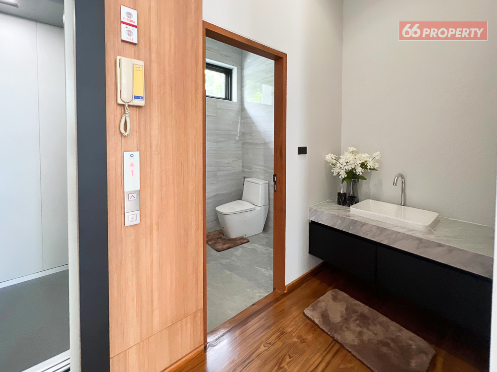5 Bedroom House For Sale in Nong Khwai, Hang Dong, Chiang Mai - Image 28