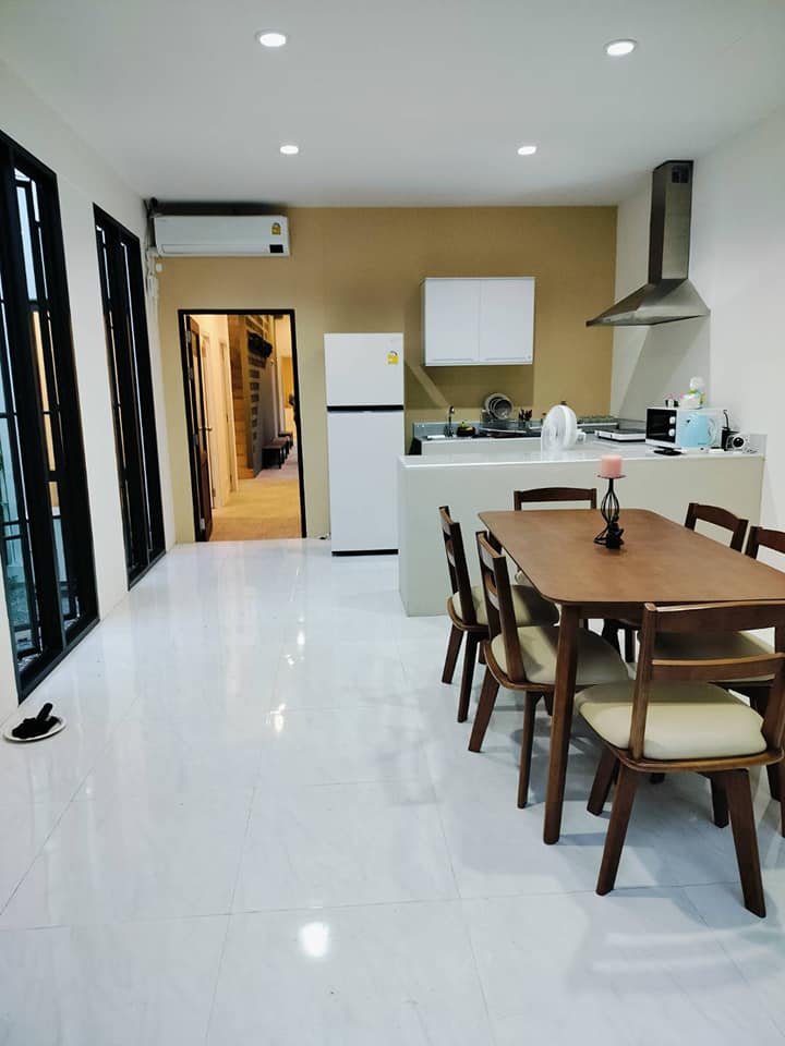 5 Bedroom House For Sale in Chang Moi, Mueang Chiang Mai, Chiang Mai - Image 5