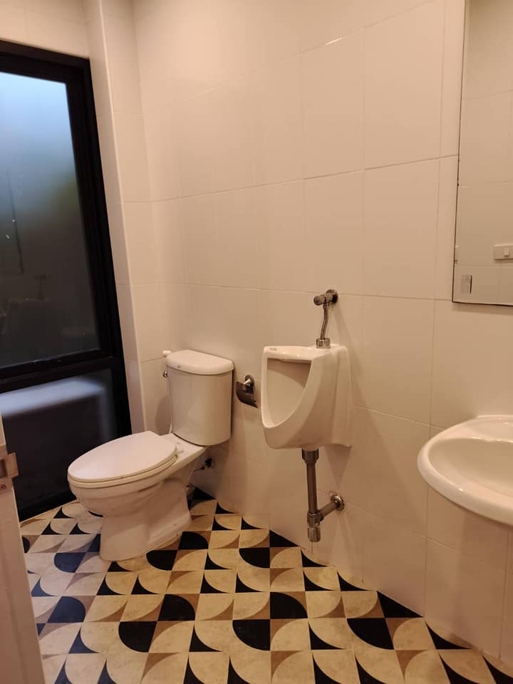 5 Bedroom House For Sale in Chang Moi, Mueang Chiang Mai, Chiang Mai - Image 10