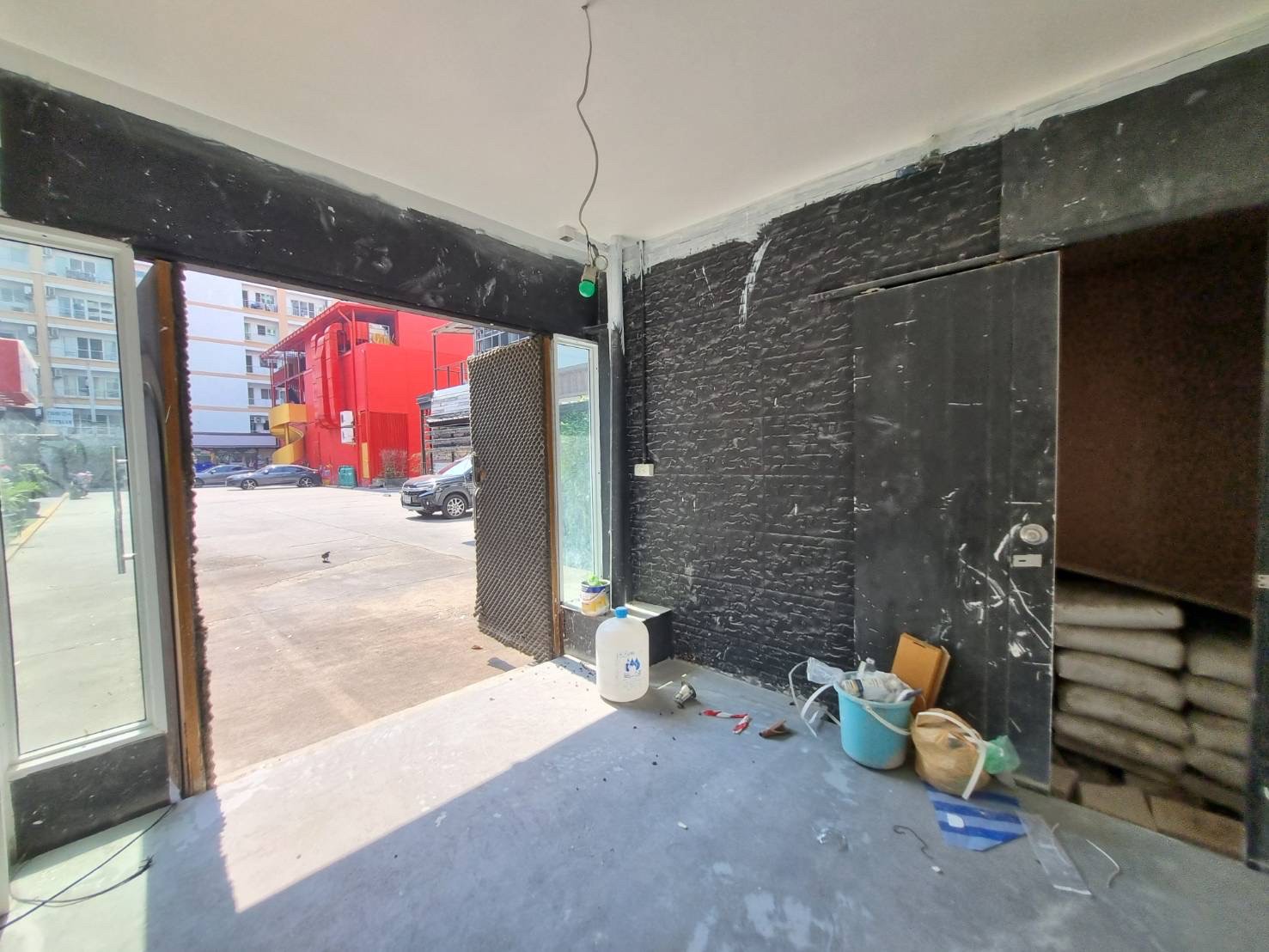  Retail Space  in Khlong Tan Nuea, Vadhana, Bangkok - Image 2