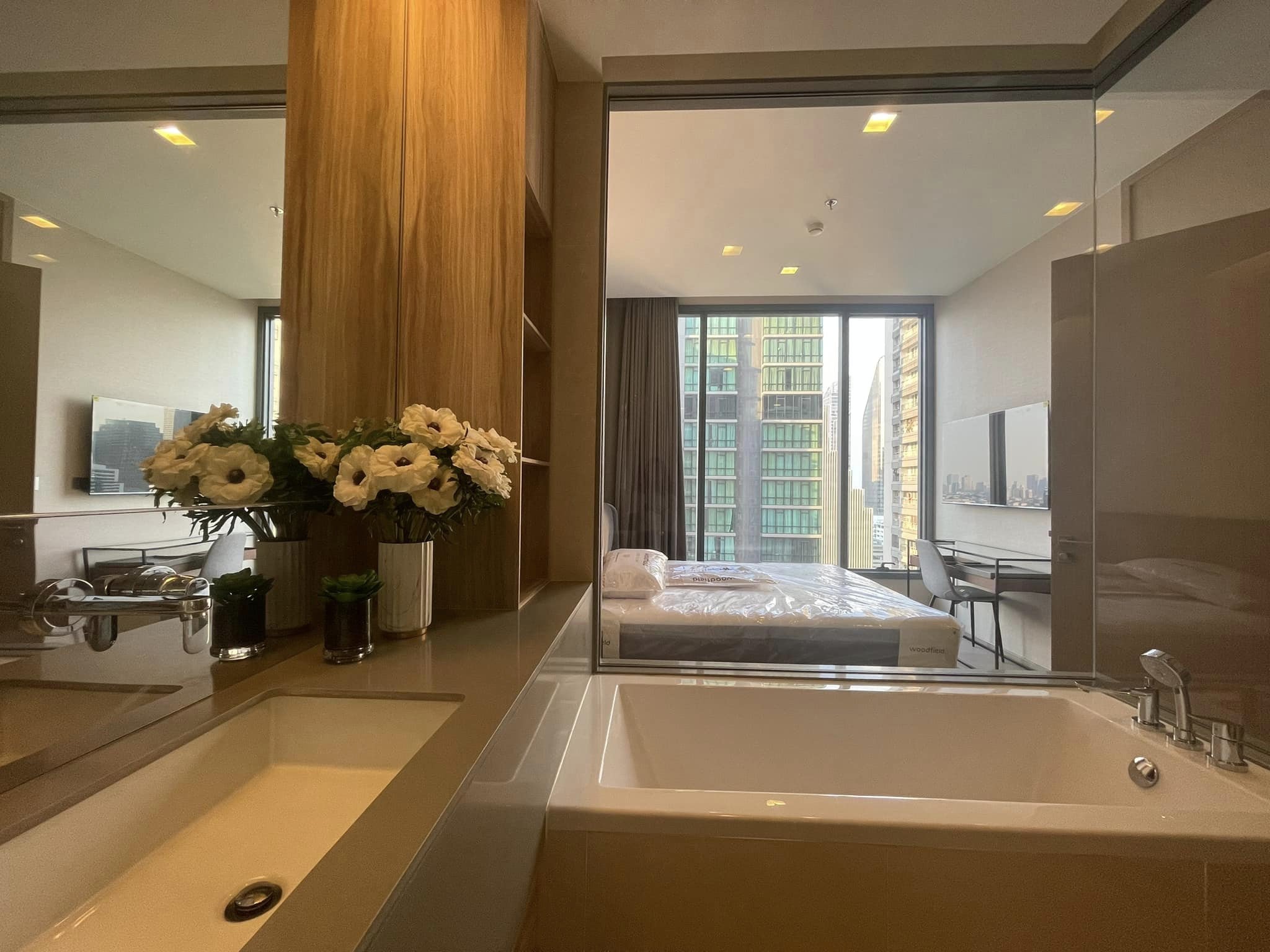 The ESSE Asoke - Image 13