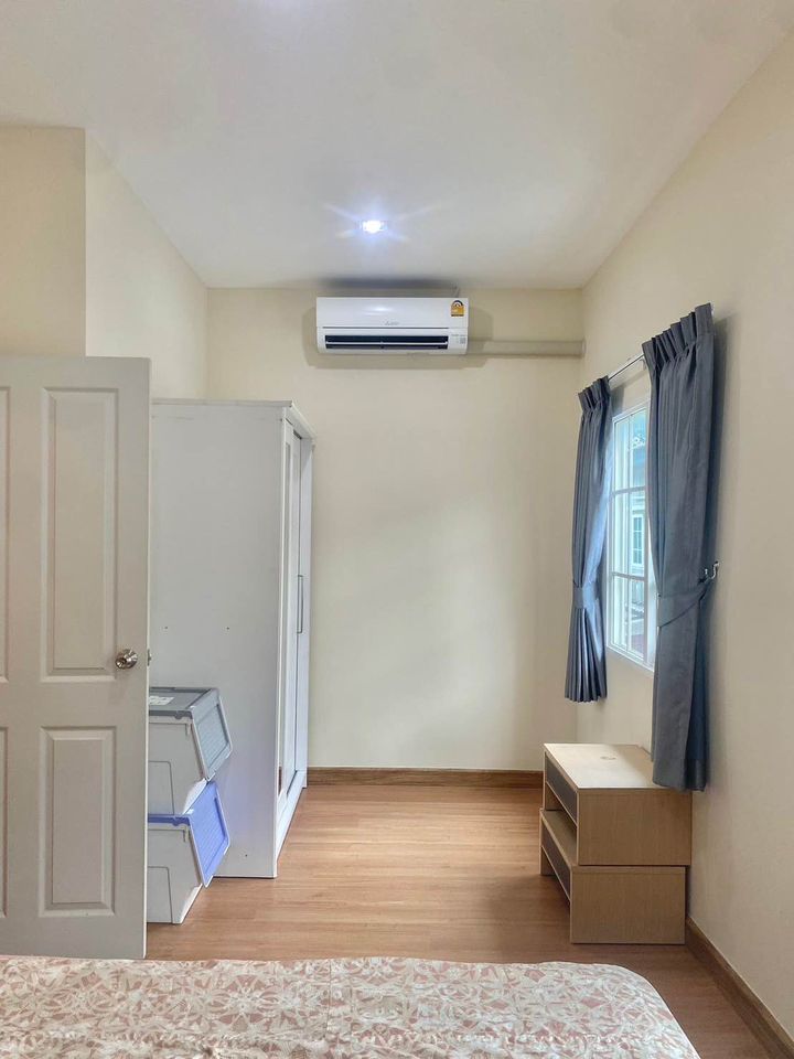 3 ห้องนอน ทาวน์เฮาส์ สำหรับขาย ใน ดอกไม้, ประเวศ, กรุงเทพมหานคร - Image 4