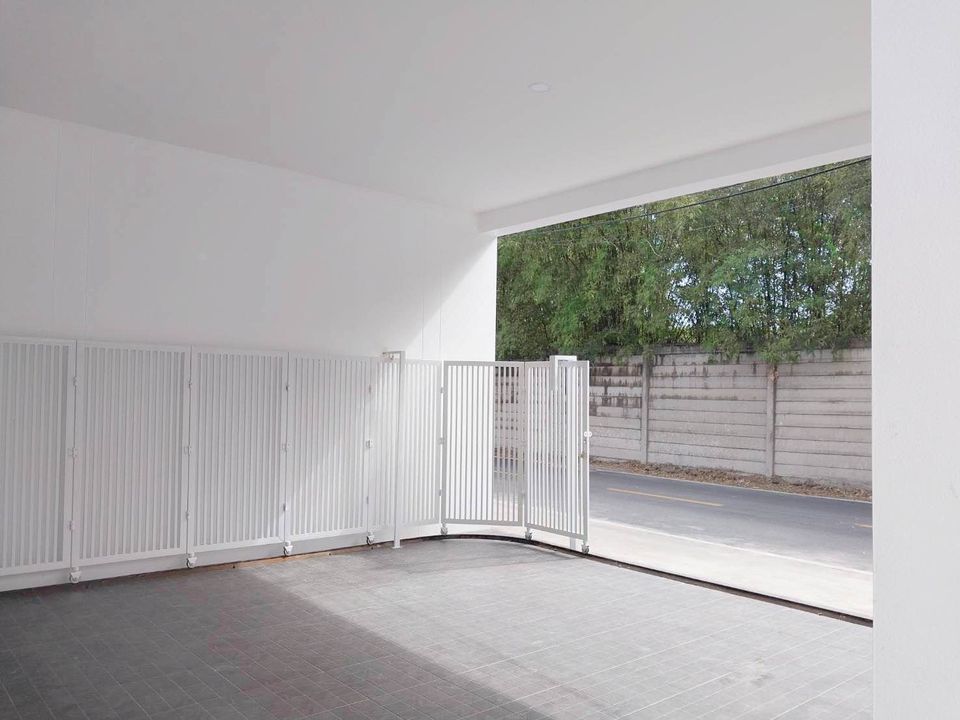 2 Bedroom Townhouse For Rent in Pa Tan, Mueang Chiang Mai, Chiang Mai - Image 4