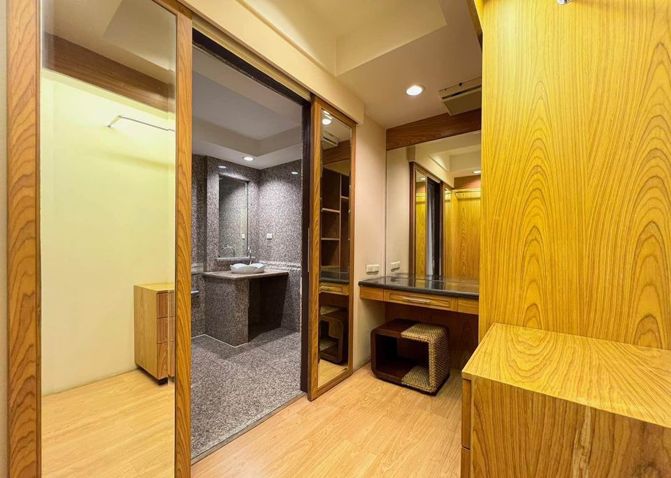 Sawit Suites - Image 12