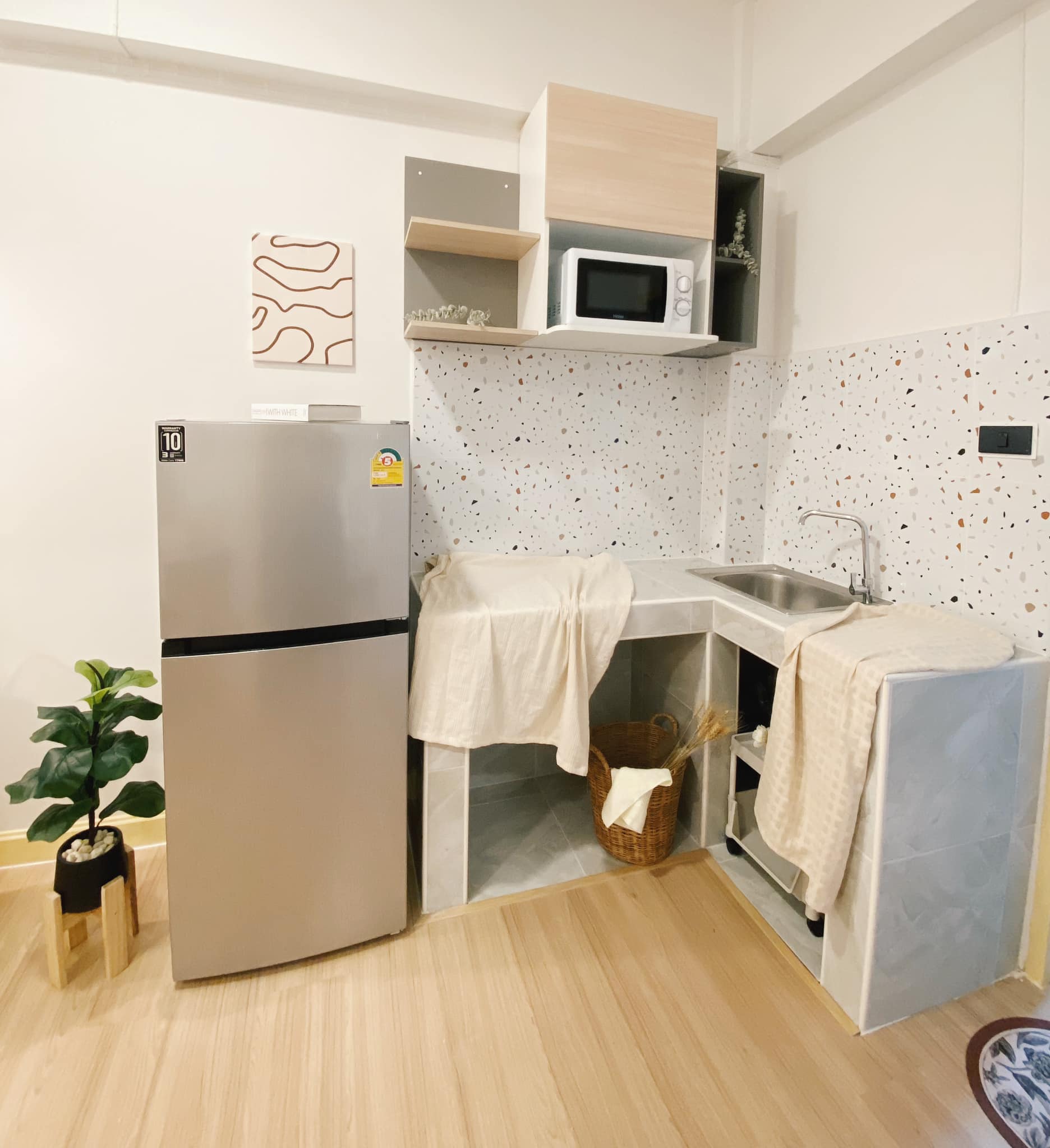 Impress Town Condominium - Image 11