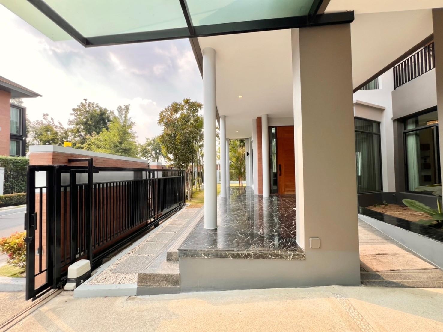 Bangkok Boulevard Rama 9 - Srinakarindra - Image 9