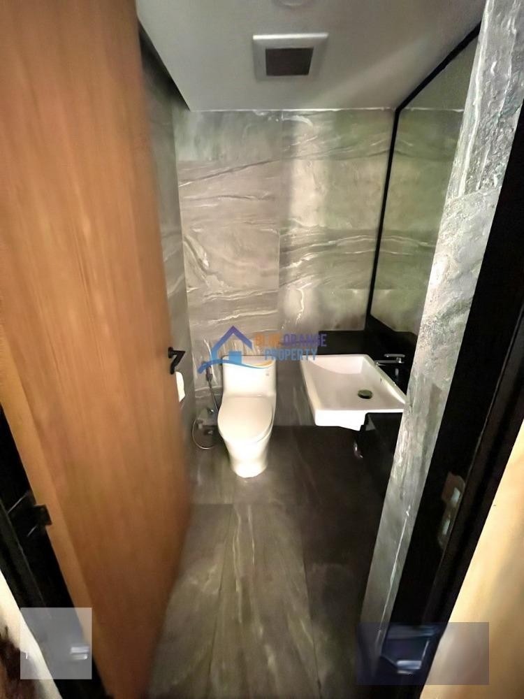  Retail Space  in Khlong Tan Nuea, Vadhana, Bangkok - Image 4