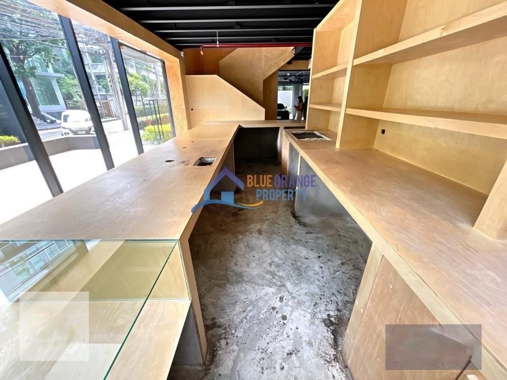  Retail Space  in Khlong Tan Nuea, Vadhana, Bangkok - Image 16