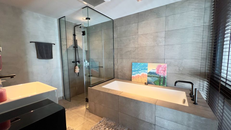 The Lofts Asok by Raimon Land - Image 6