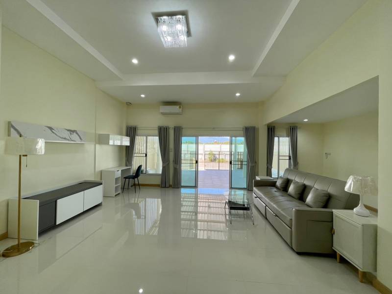 3 Bedroom House For Sale in Mae Hia, Mueang Chiang Mai, Chiang Mai - Image 3