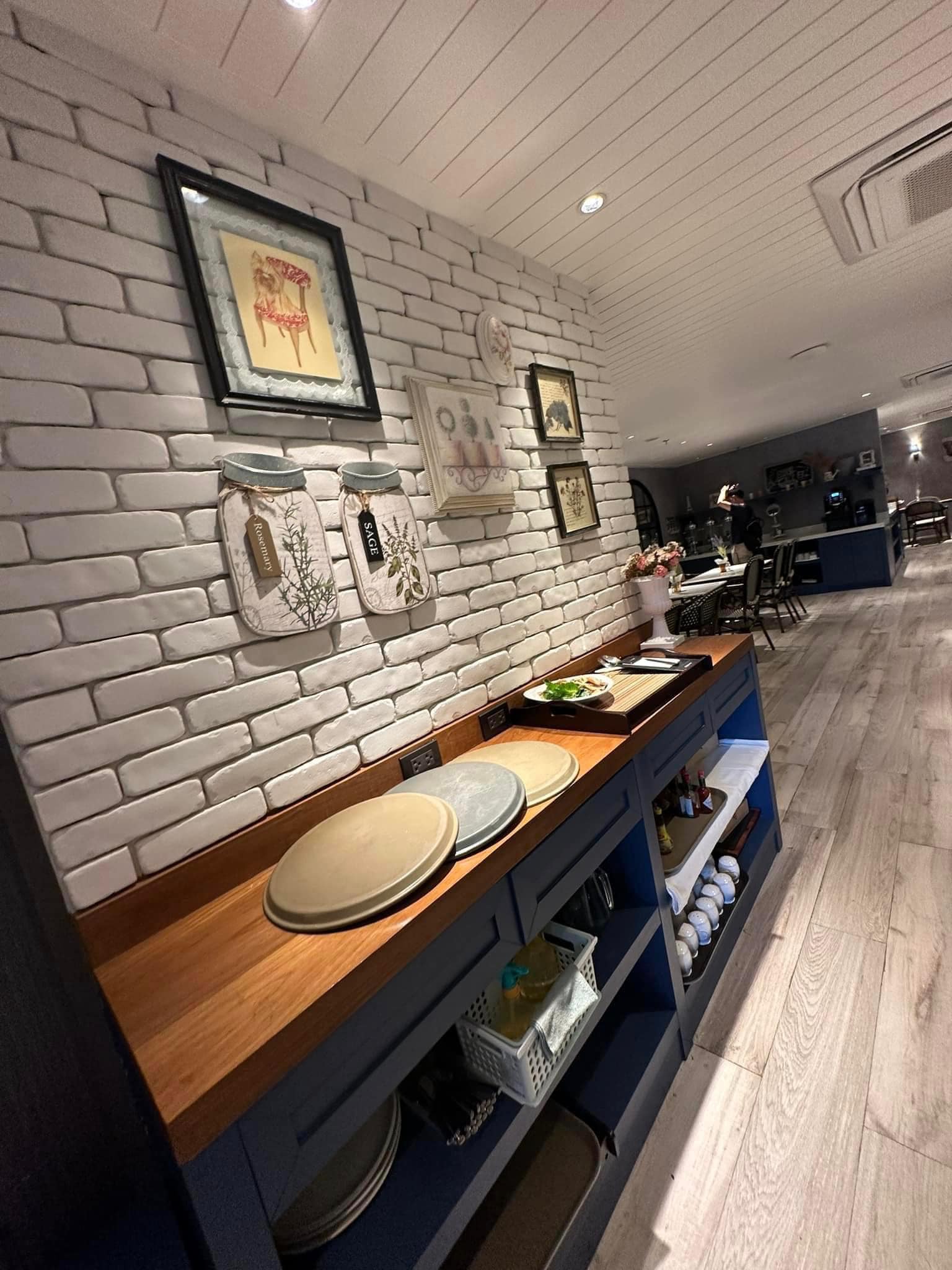 Retail Space in Khlong Tan Nuea, Vadhana, Bangkok - Image 17